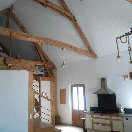 別荘 La Grange Du Poussie *